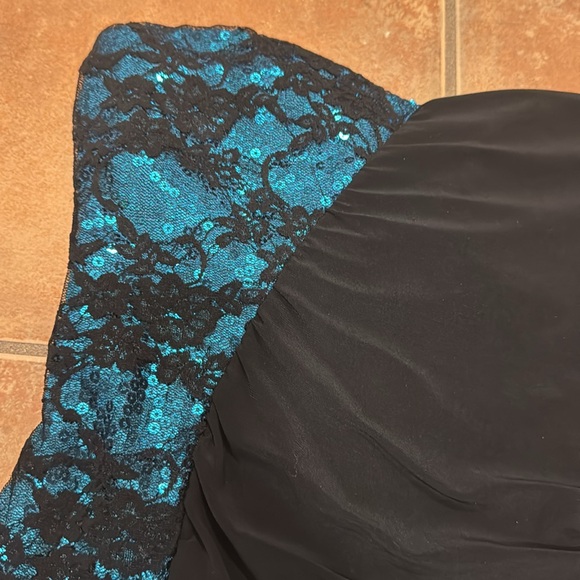 Black Strapless dress with blue sparkle - Picture 3 of 6